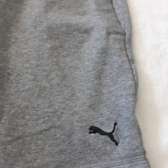 💫PUMA SHORTS💫 - Picture 4 of 4